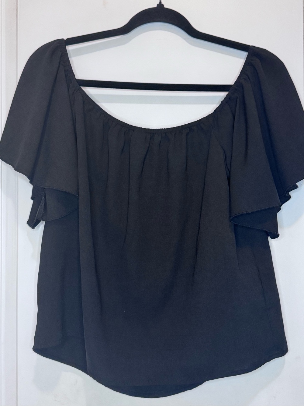 SHEIN Tropical Floral Two Piece Shorts Set Black Off The Shoulder Top/Palm Short